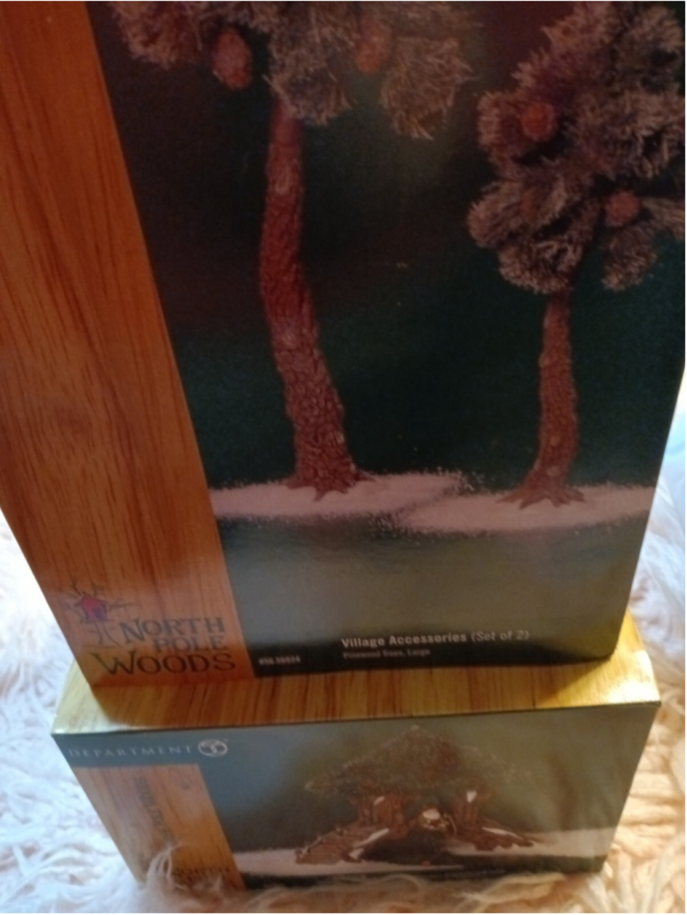 Dept 56 Pinewood Trees Large Village Accessories North Pole & Gone Fishing - Picture 2 of 11